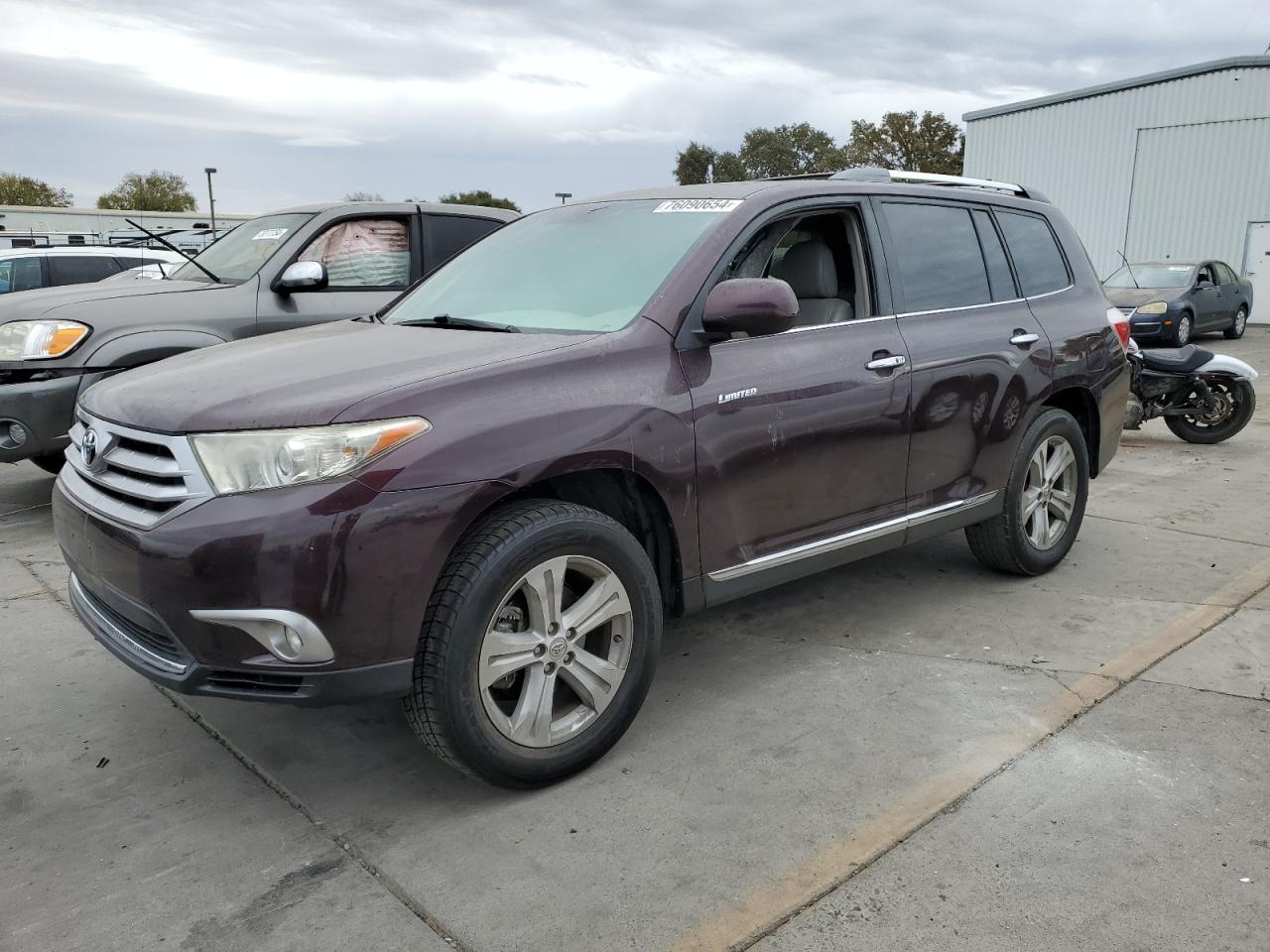 TOYOTA HIGHLANDER 2012