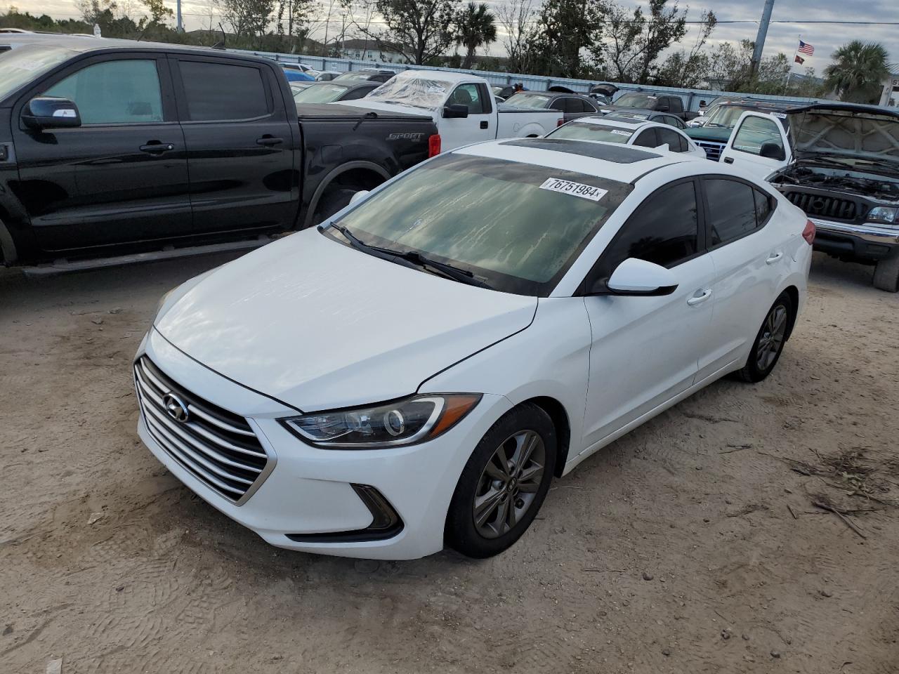 HYUNDAI ELANTRA SE 2018