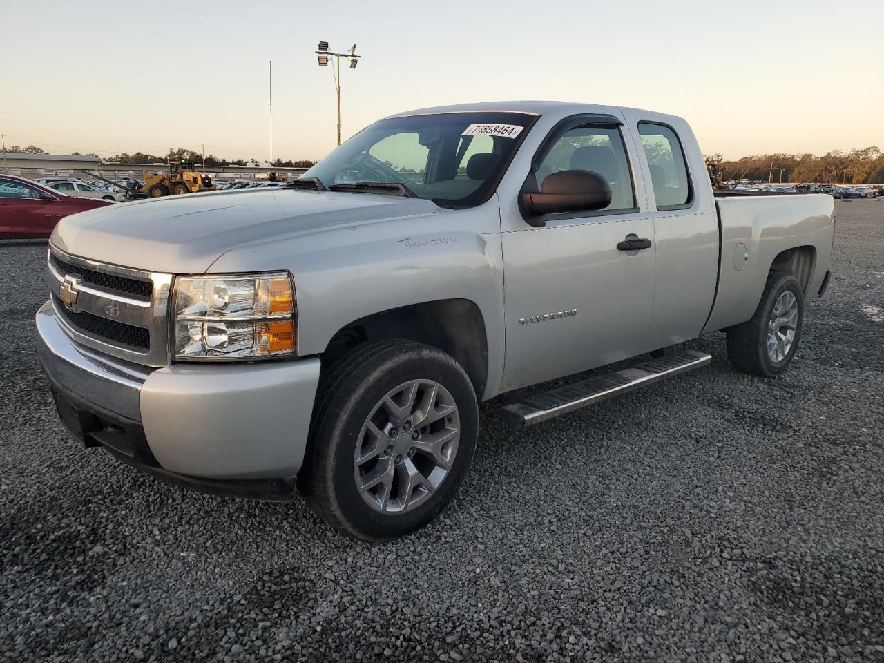 CHEVROLET SILVERADO 2011