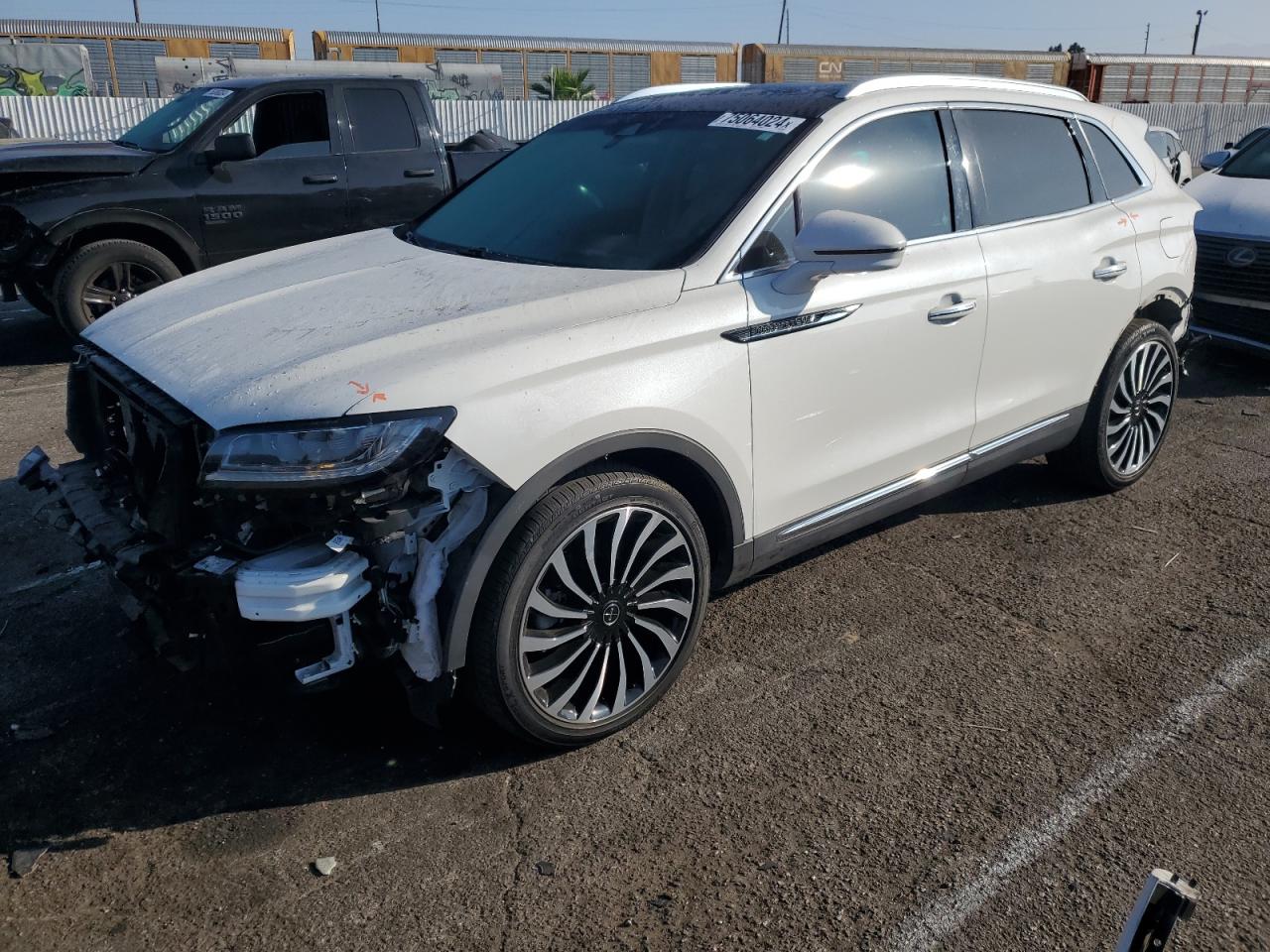 LINCOLN NAUTILUS B 2020