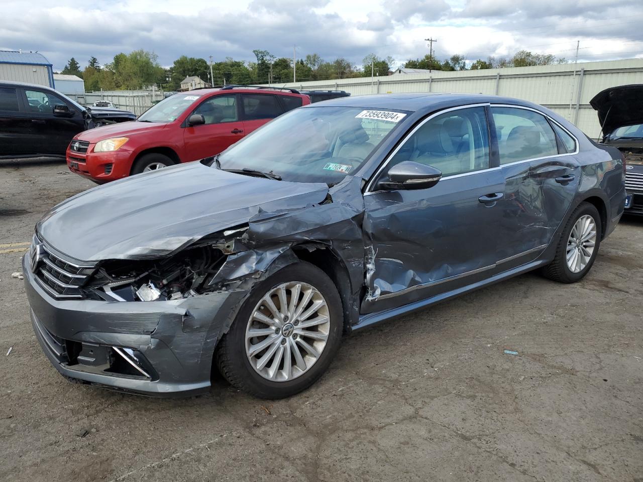 VOLKSWAGEN PASSAT SE 2017