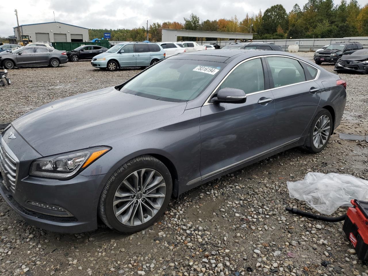 HYUNDAI GENESIS 3. 2016