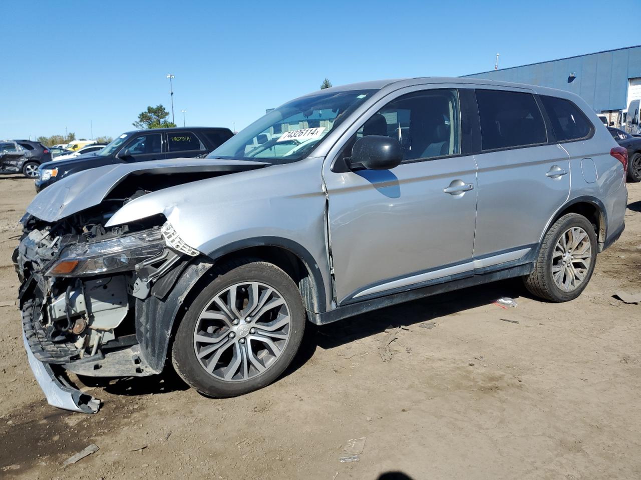 MITSUBISHI OUTLANDER 2018
