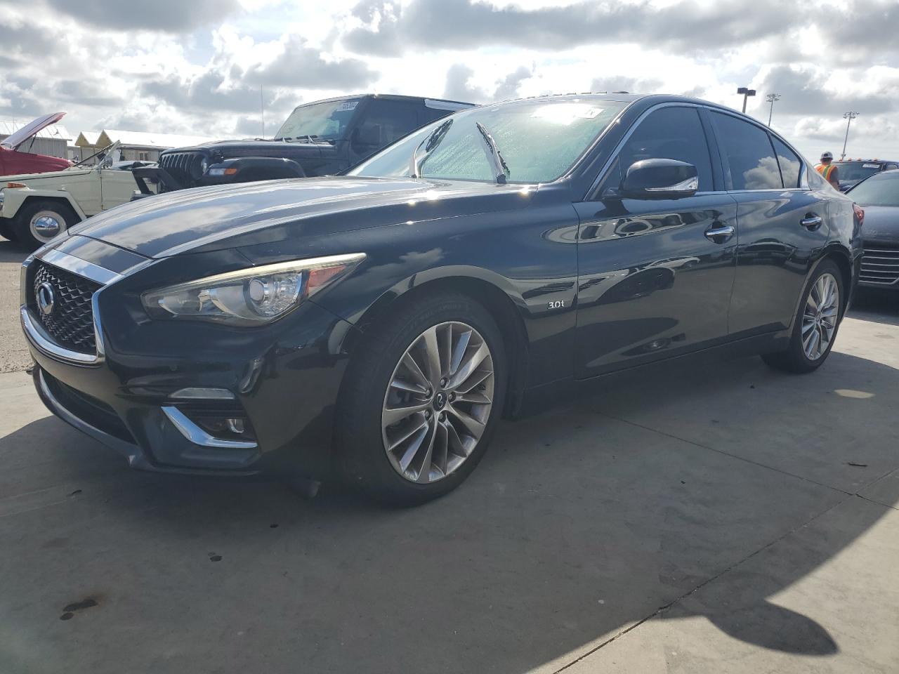 INFINITI Q50 LUXE 2018