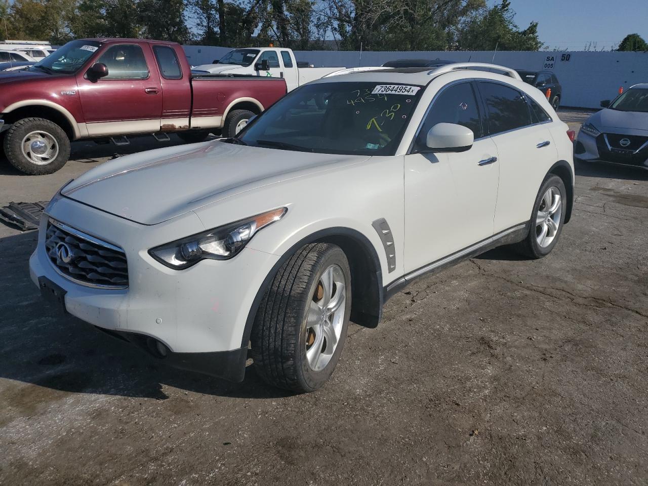 INFINITI FX35 2010