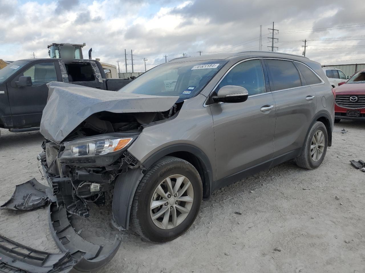 KIA SORENTO LX 2016