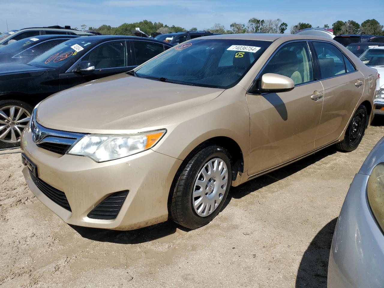 TOYOTA CAMRY BASE 2012