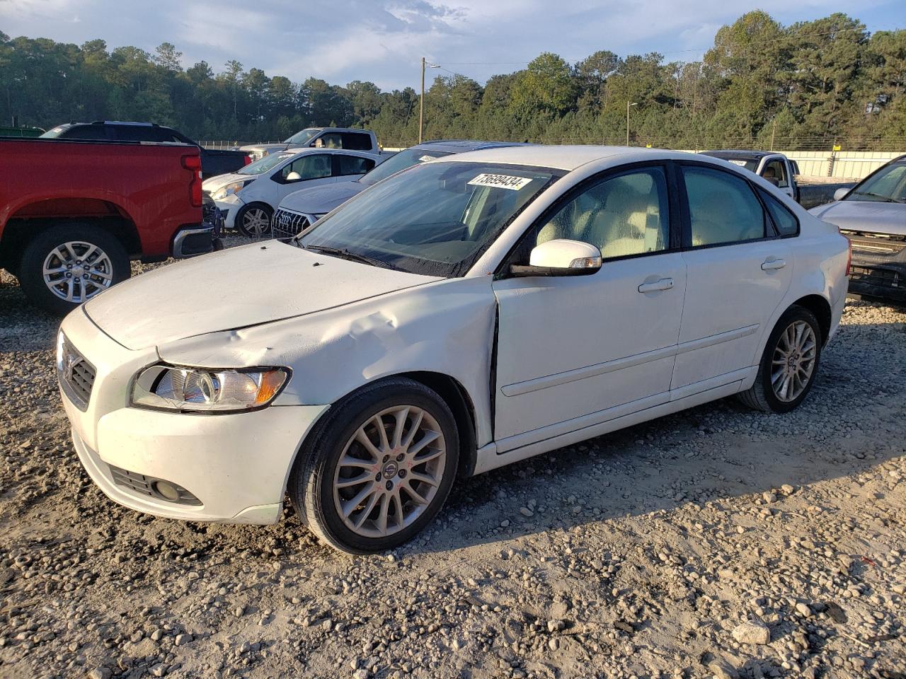 VOLVO S40 T5 2011