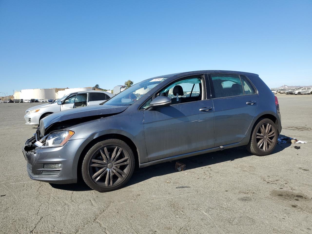 VOLKSWAGEN GOLF TDI 2015