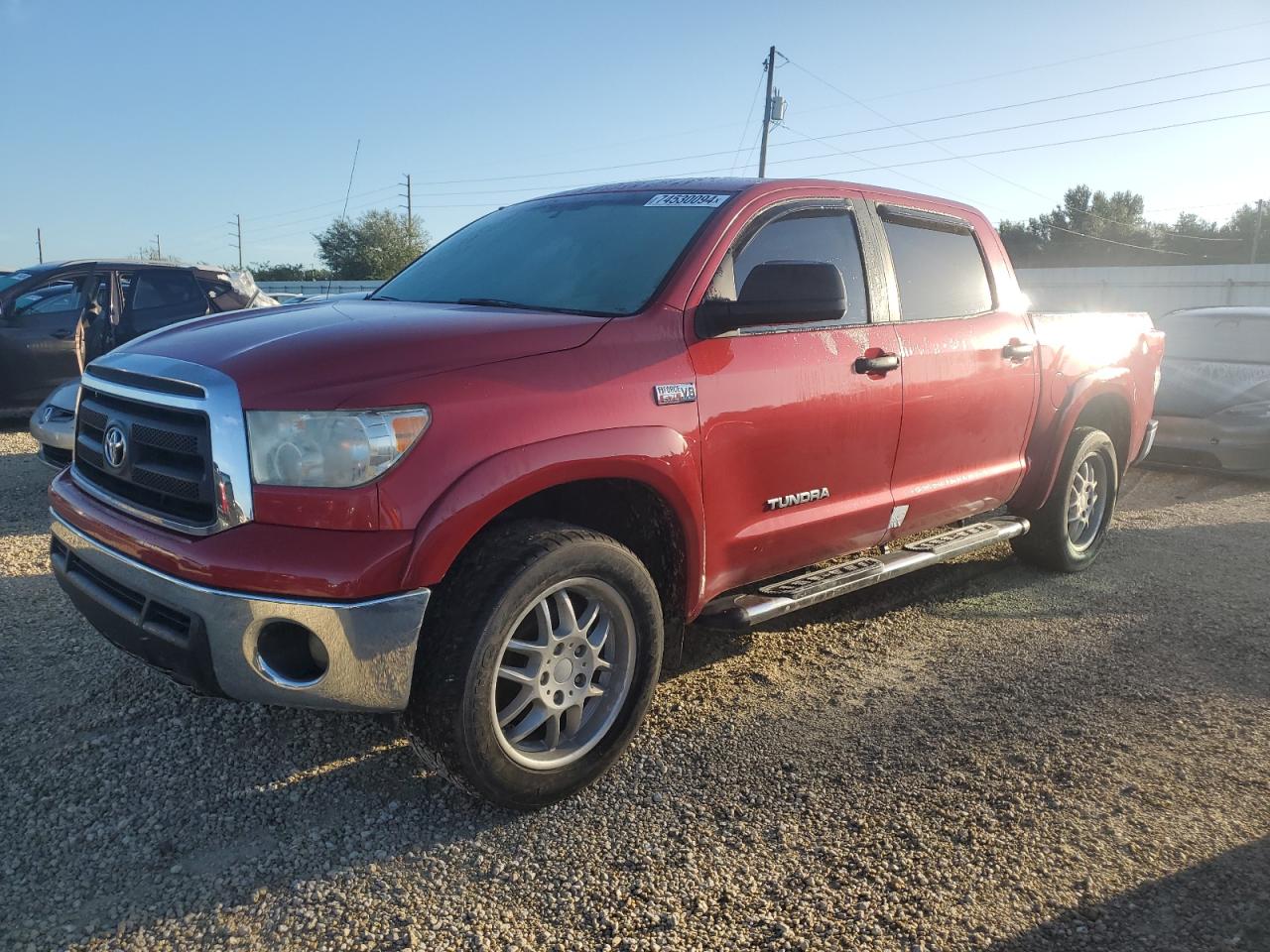 TOYOTA TUNDRA CRE 2011