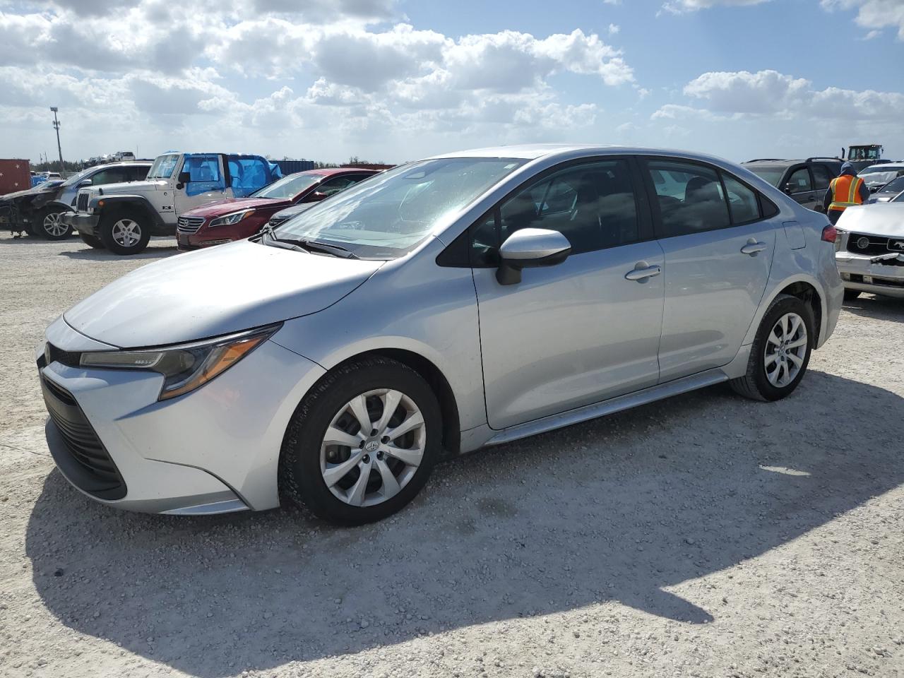 TOYOTA COROLLA LE 2023