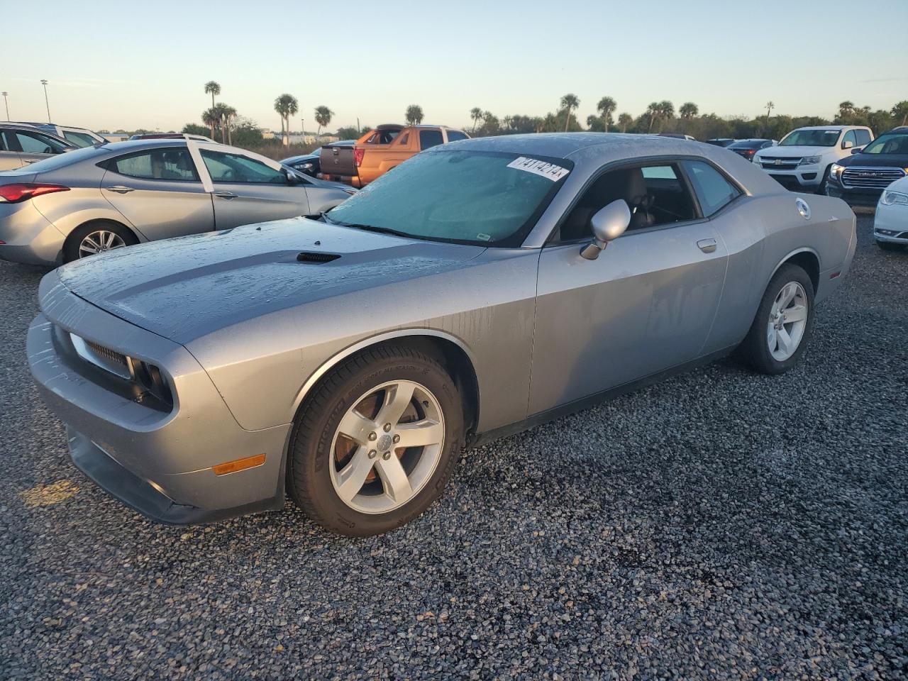 DODGE CHALLENGER 2013