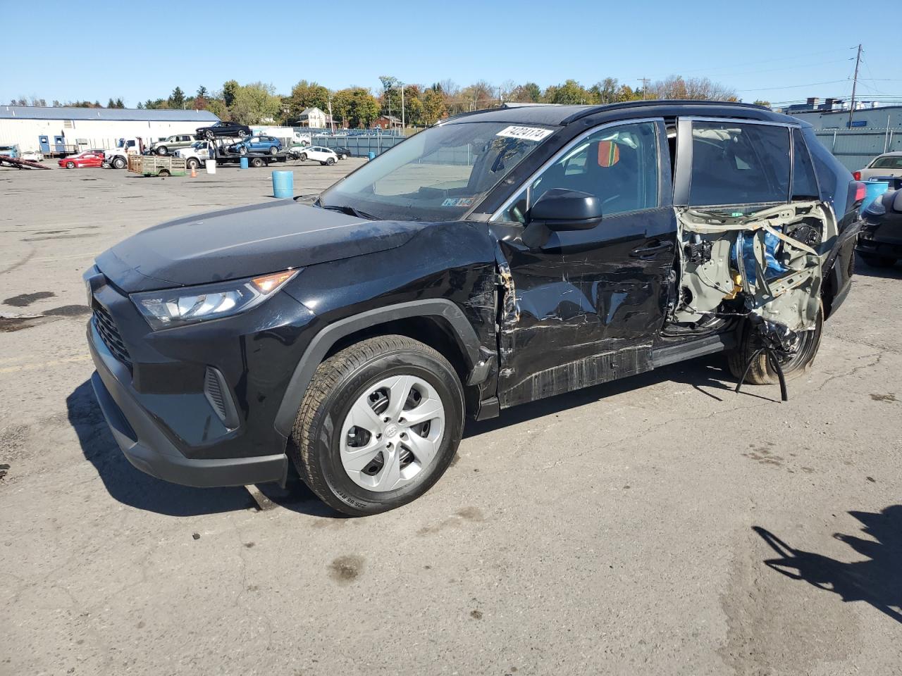 TOYOTA RAV4 LE 2021