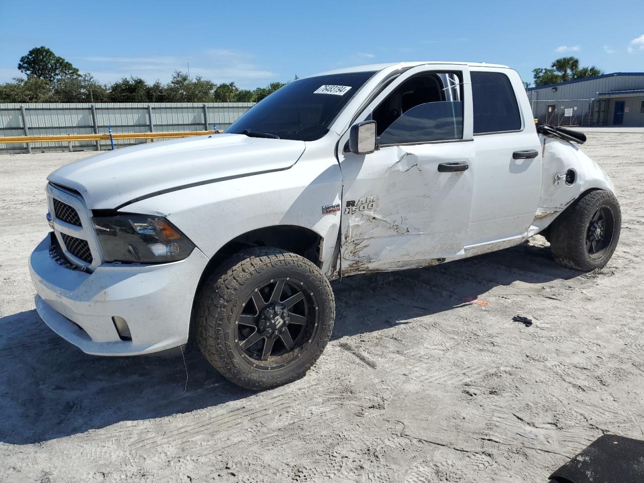 RAM 1500 ST 2015