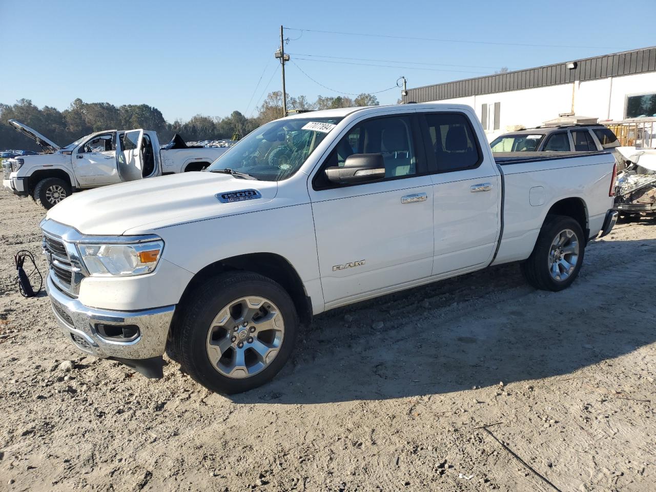 RAM 1500 BIG H 2020