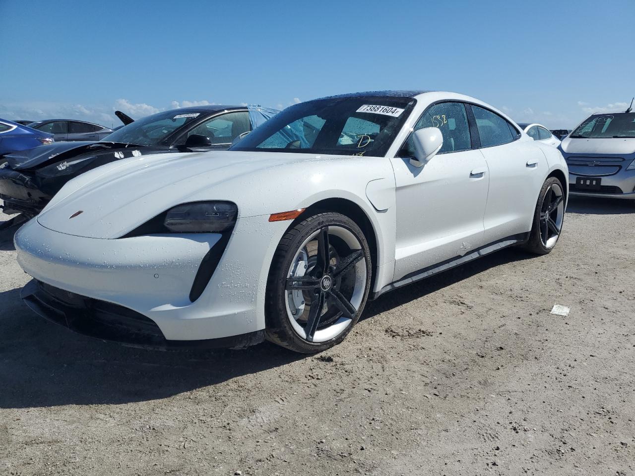 PORSCHE TAYCAN 4S 2024