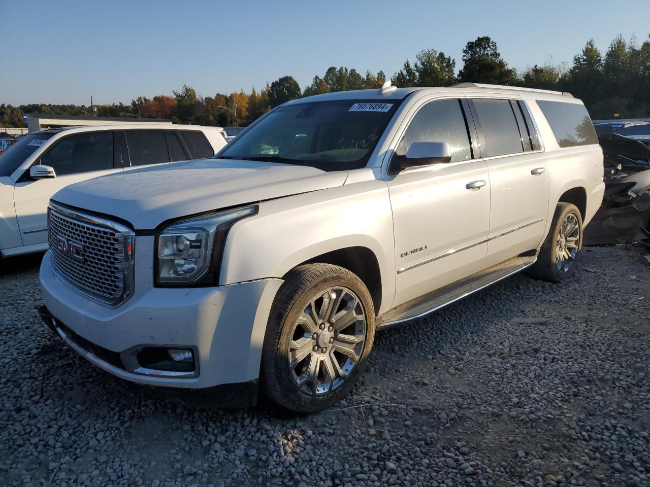 GMC YUKON XL D 2016