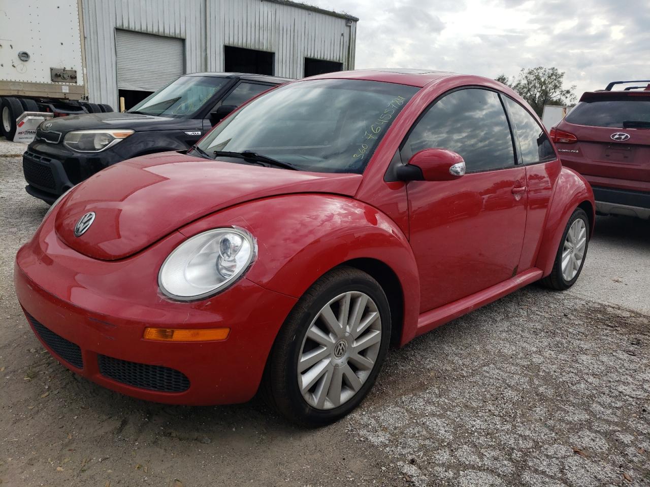VOLKSWAGEN NEW BEETLE 2008