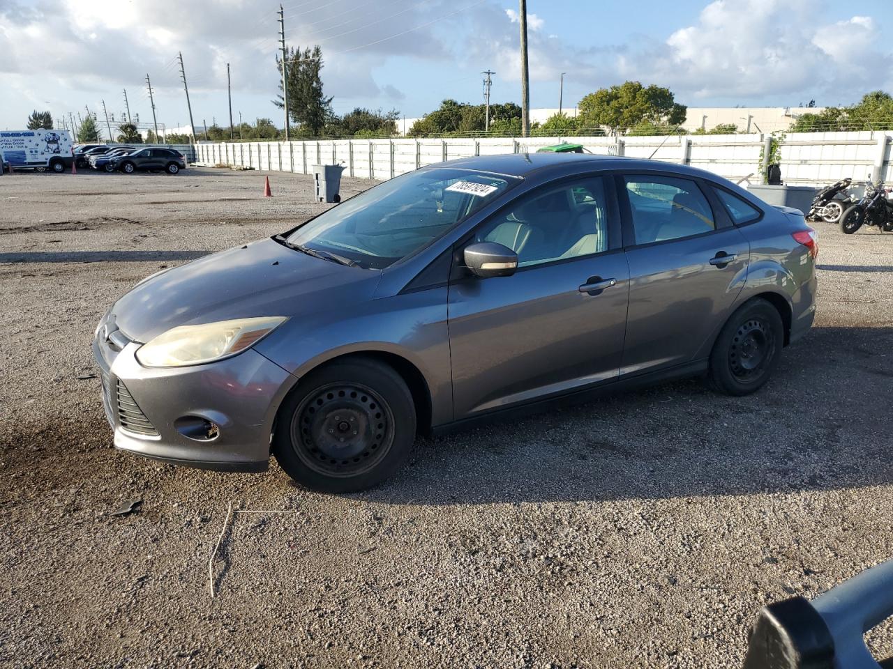 FORD FOCUS SE 2014