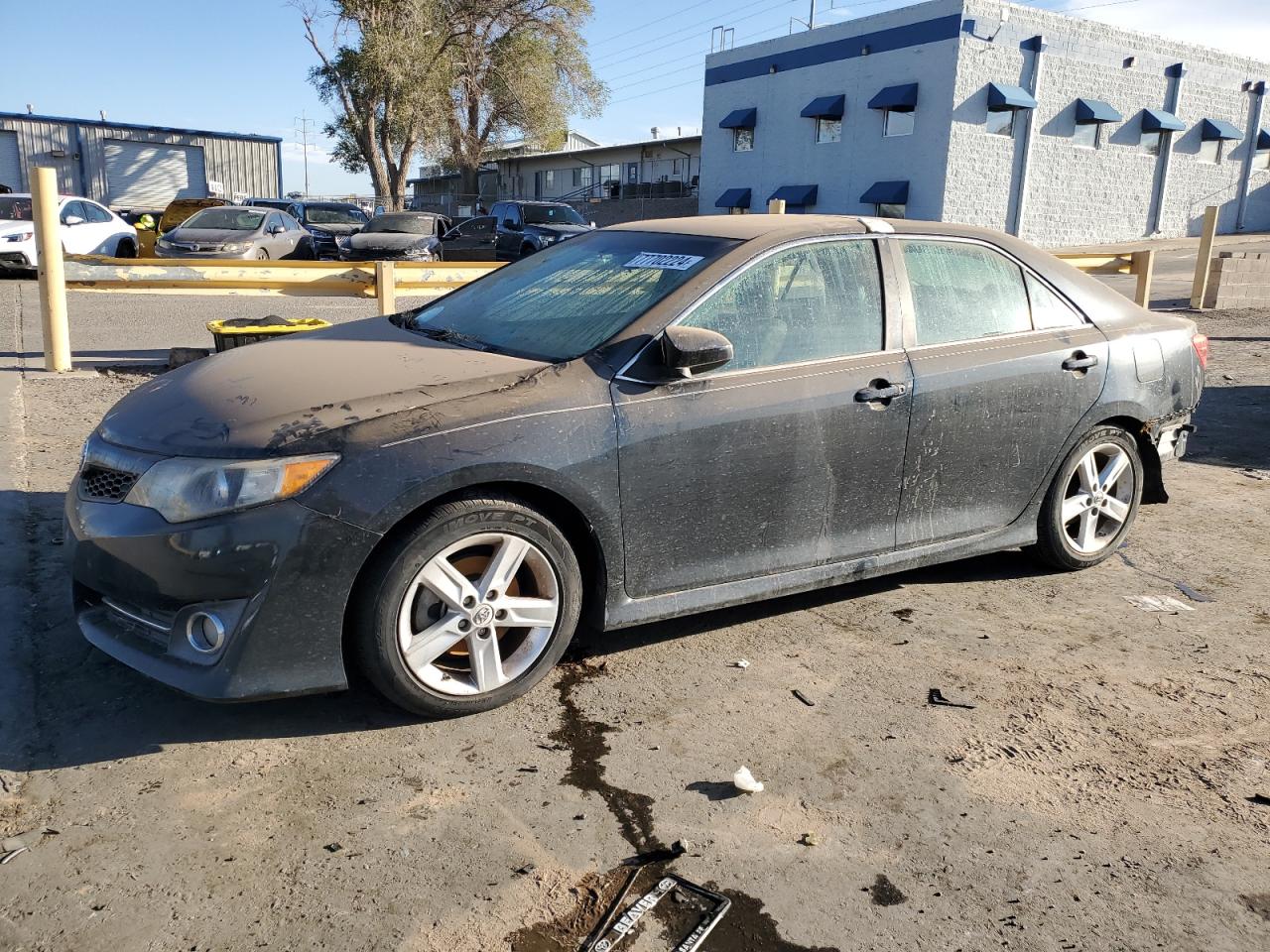 TOYOTA CAMRY L 2013