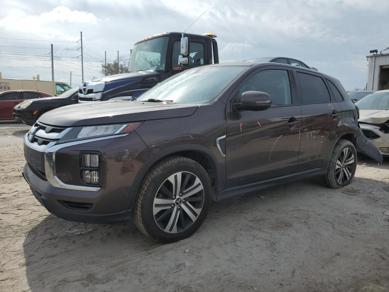 MITSUBISHI OUTLANDER 2020