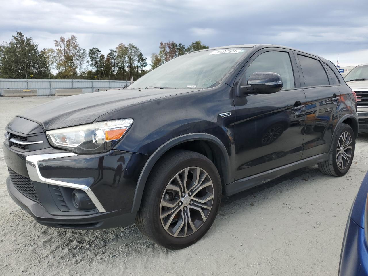 MITSUBISHI OUTLANDER 2019