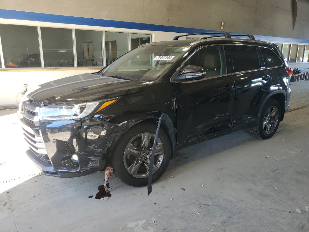 TOYOTA HIGHLANDER 2019