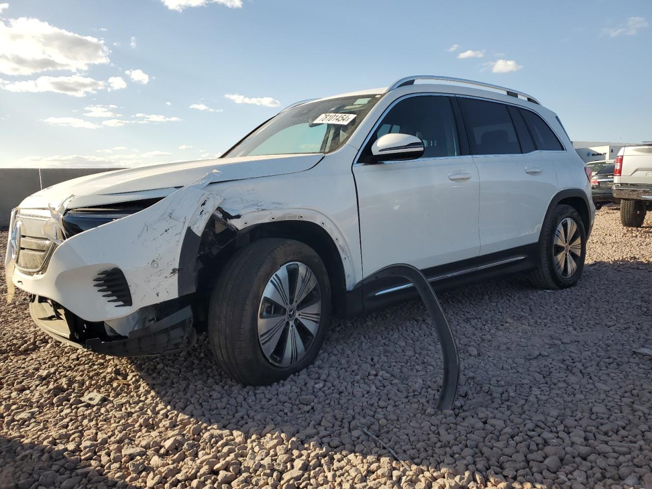 MERCEDES-BENZ EQB 250+ 2023