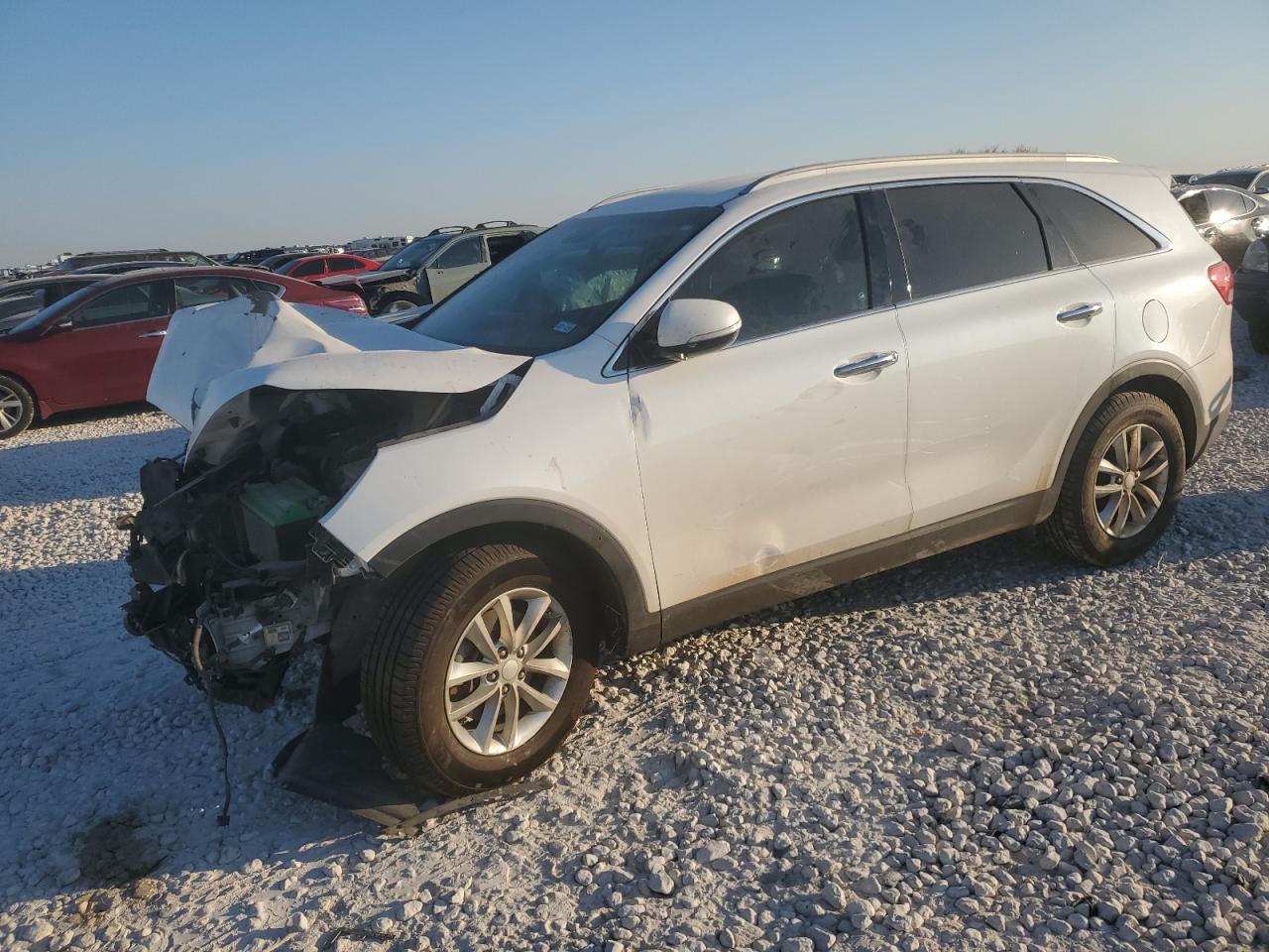 KIA SORENTO LX 2016