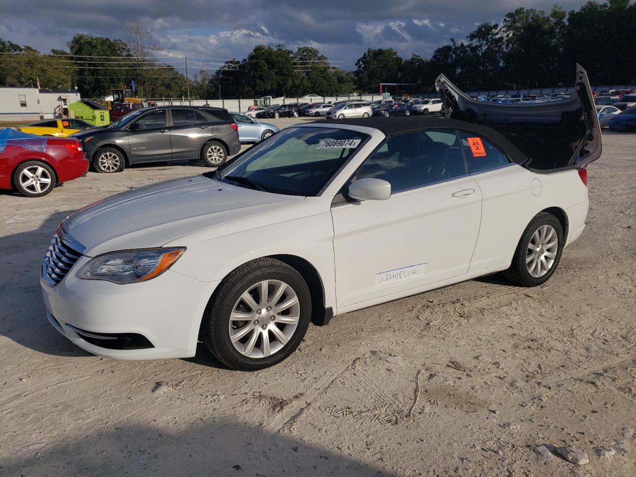 CHRYSLER 200 TOURIN 2012