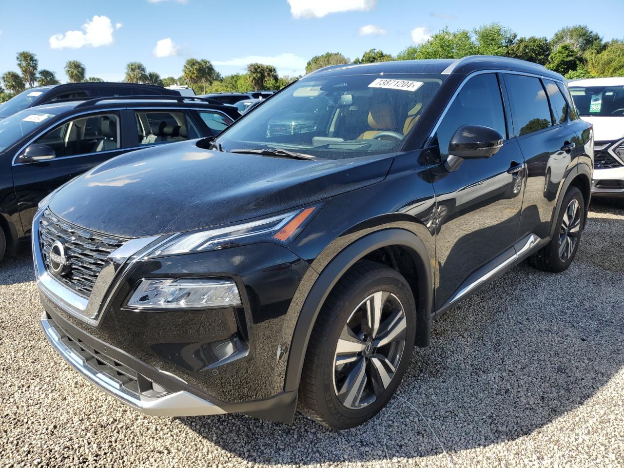 NISSAN ROGUE PLAT 2023