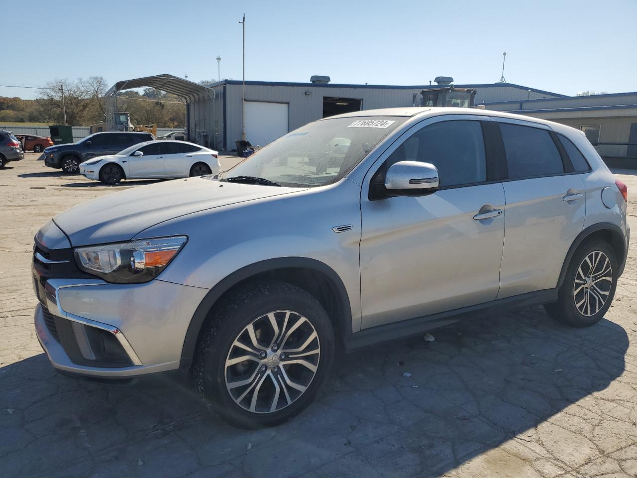 MITSUBISHI OUTLANDER 2018