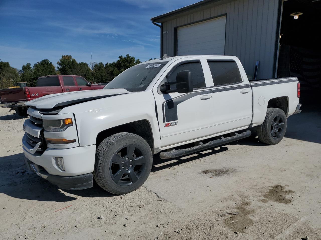 CHEVROLET SILVERADO 2017