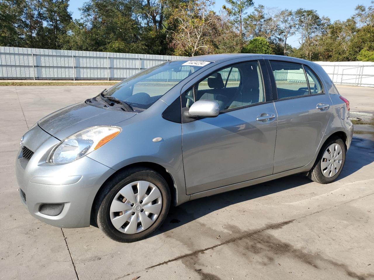 TOYOTA YARIS 2011