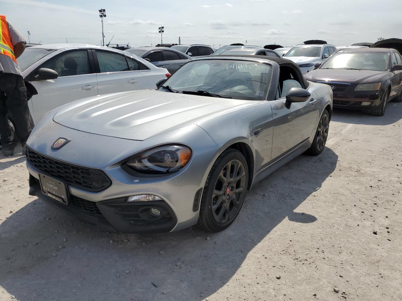 FIAT 124 SPIDER 2017