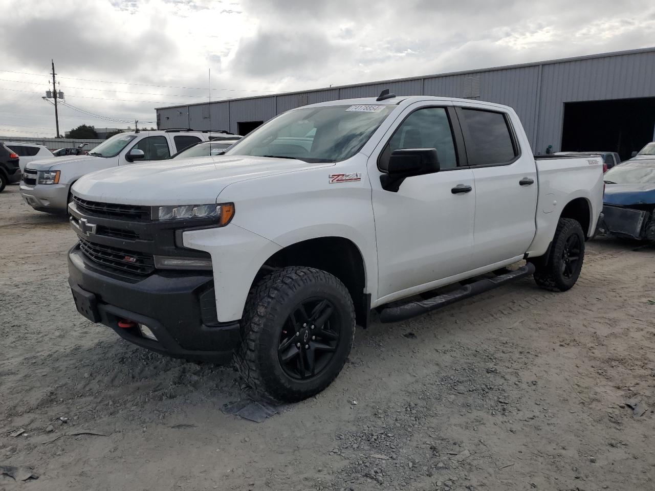 CHEVROLET SILVERADO 2021