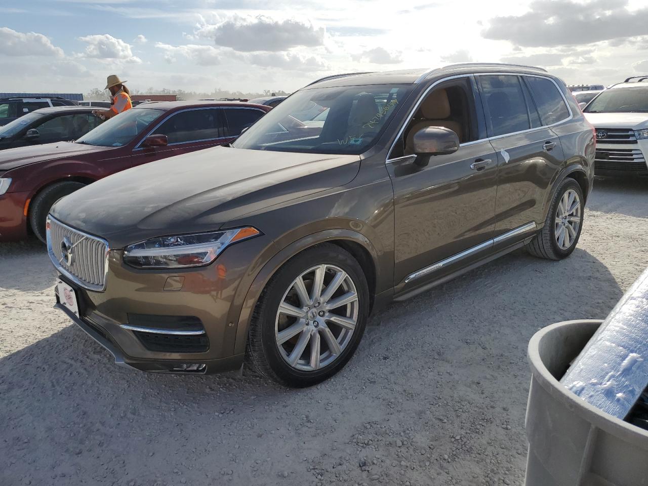 VOLVO XC90 T6 2017
