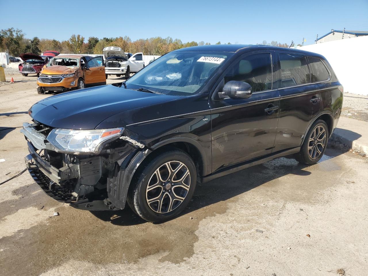 MITSUBISHI OUTLANDER 2015
