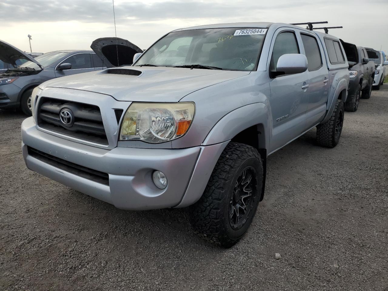 TOYOTA TACOMA DOU 2006