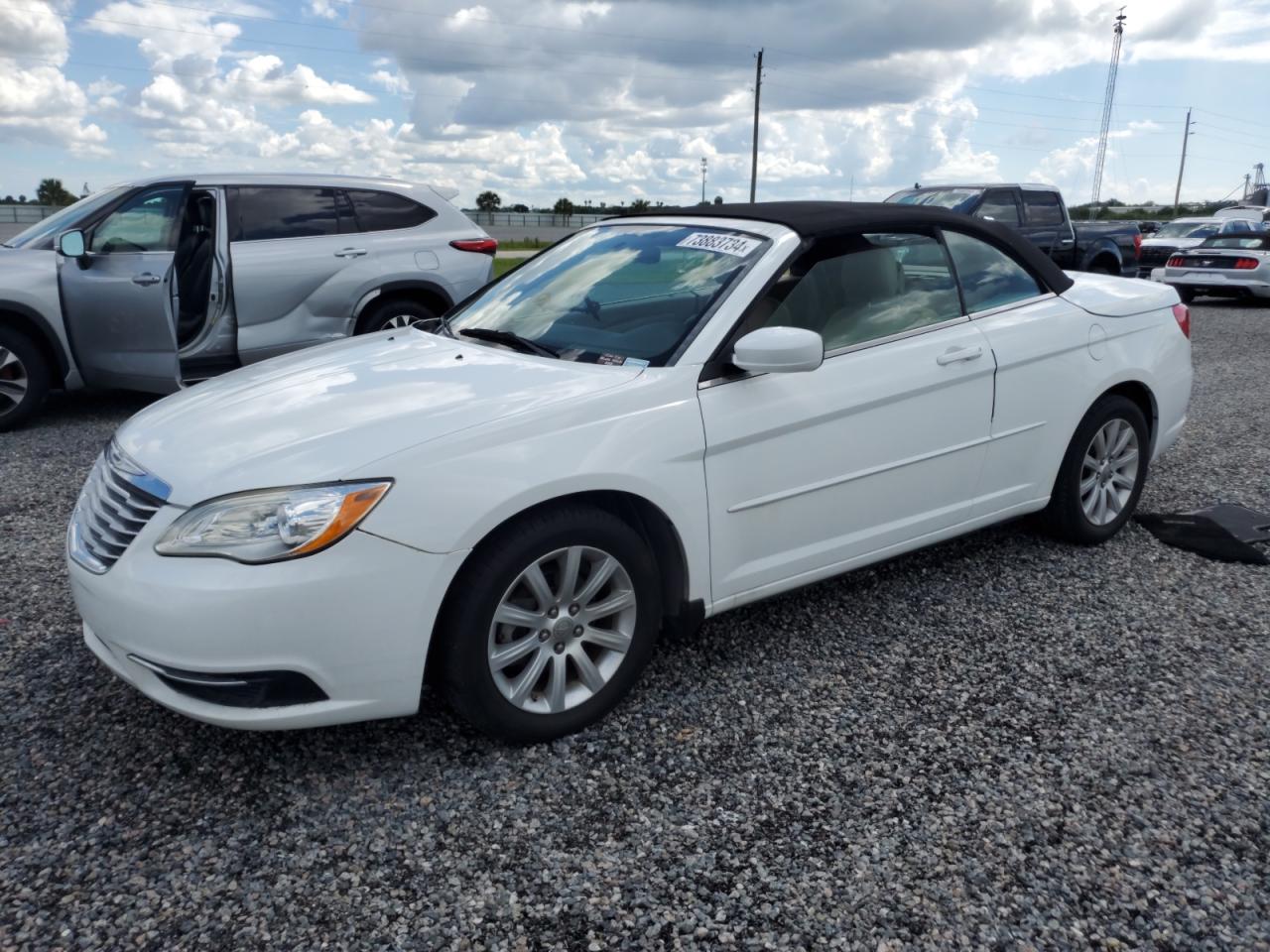 CHRYSLER 200 TOURIN 2014