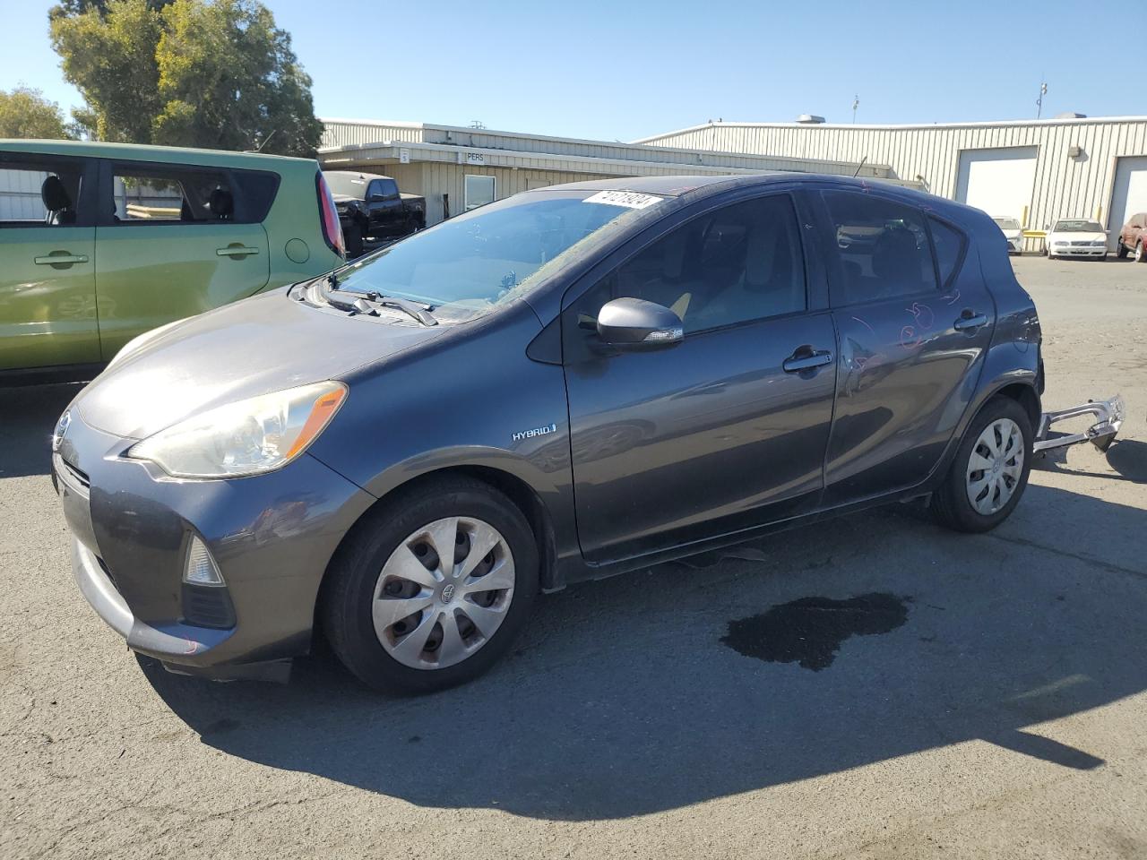 TOYOTA PRIUS C 2014