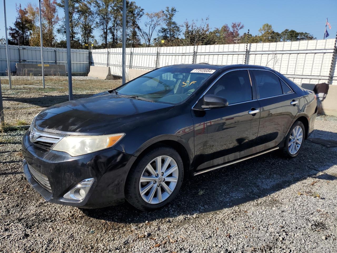 TOYOTA CAMRY XLE 2012