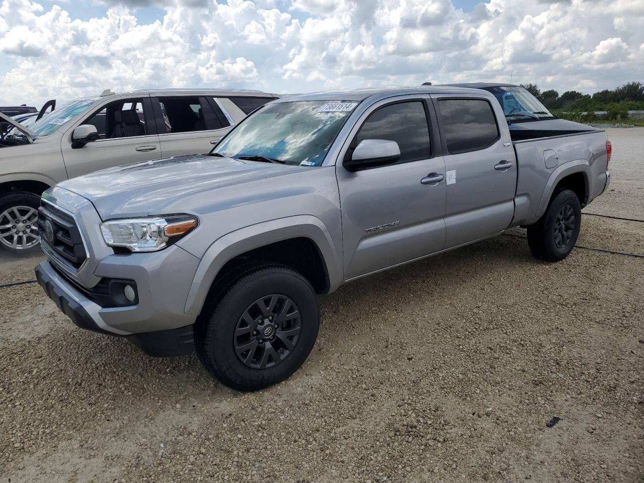 TOYOTA TACOMA DOU 2020