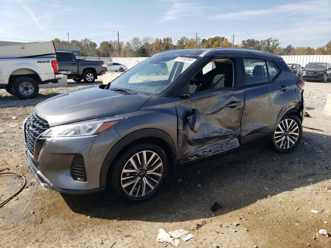 NISSAN KICKS SV 2024
