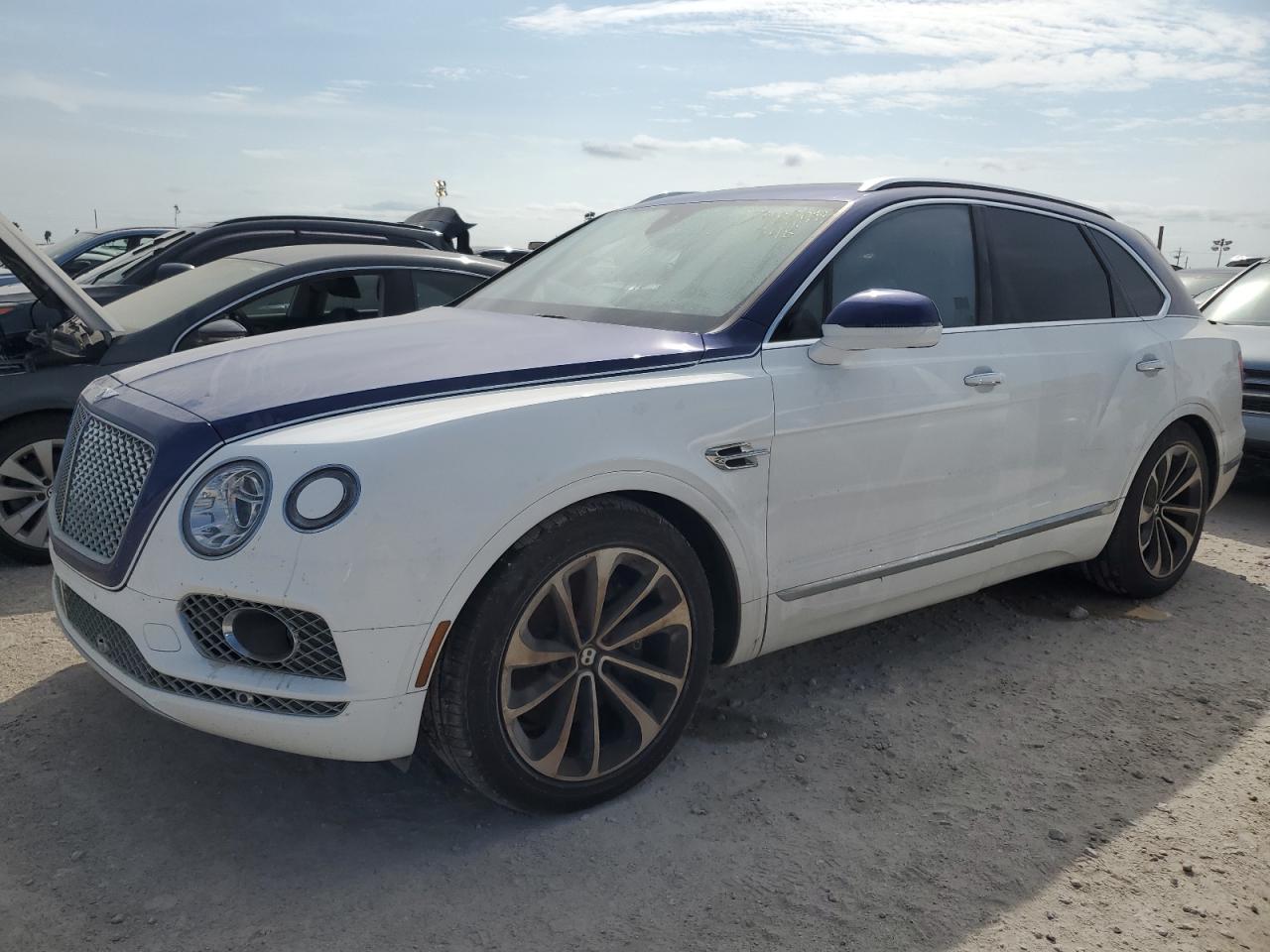 BENTLEY BENTAYGA 2019