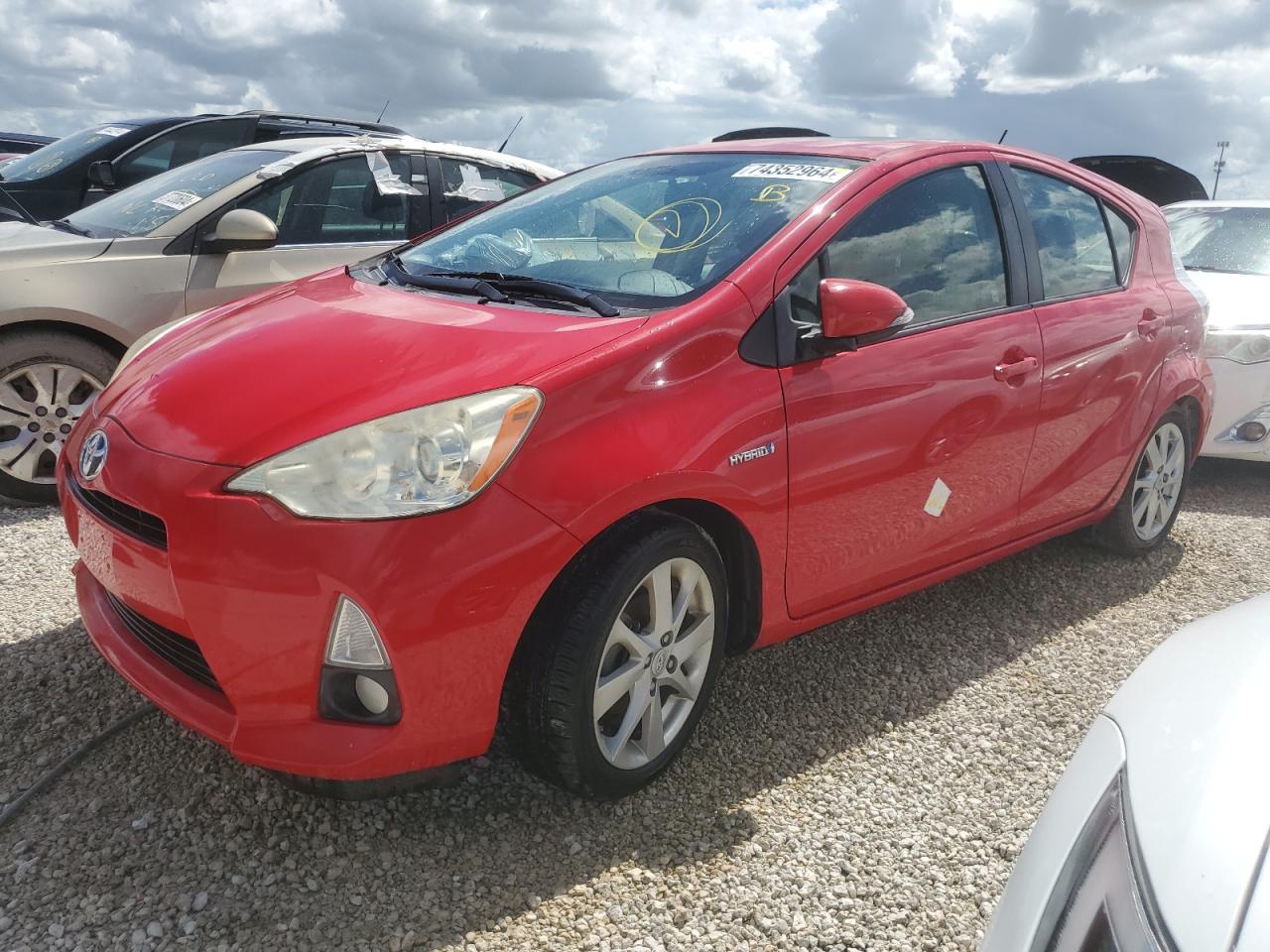 TOYOTA PRIUS C 2012