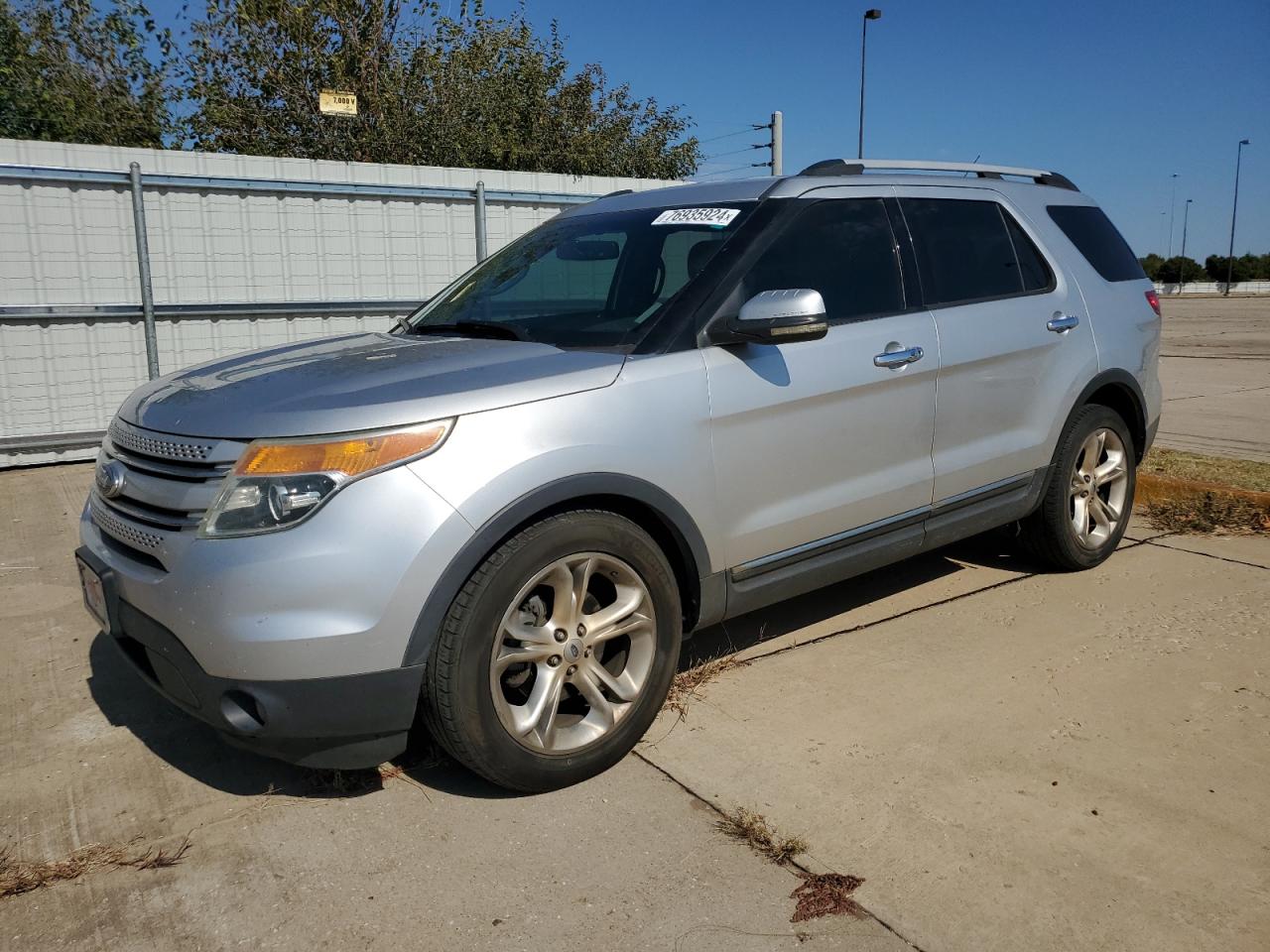 FORD EXPLORER L 2011