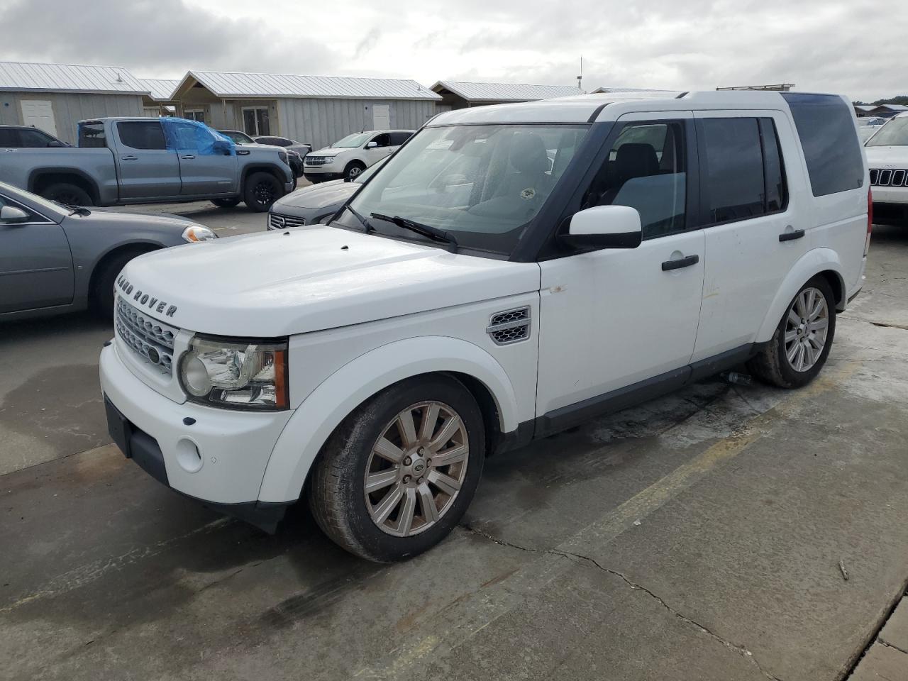 LAND ROVER LR4 HSE 2013