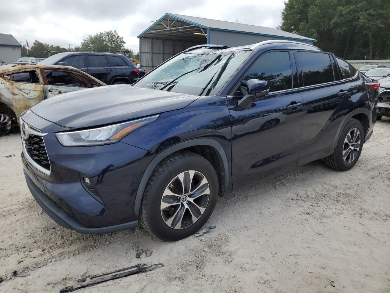TOYOTA HIGHLANDER 2020
