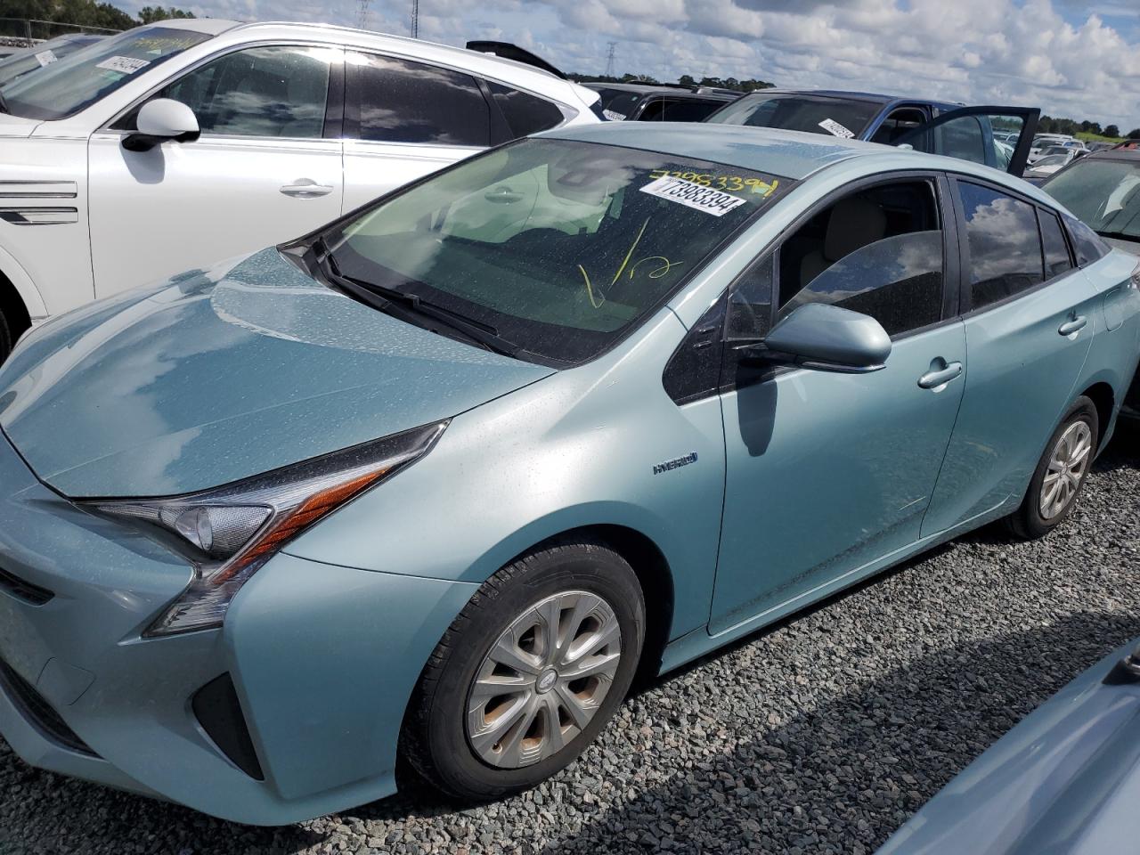 TOYOTA PRIUS 2017